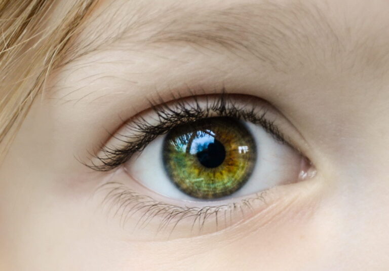 how to improve eyesight naturally fast